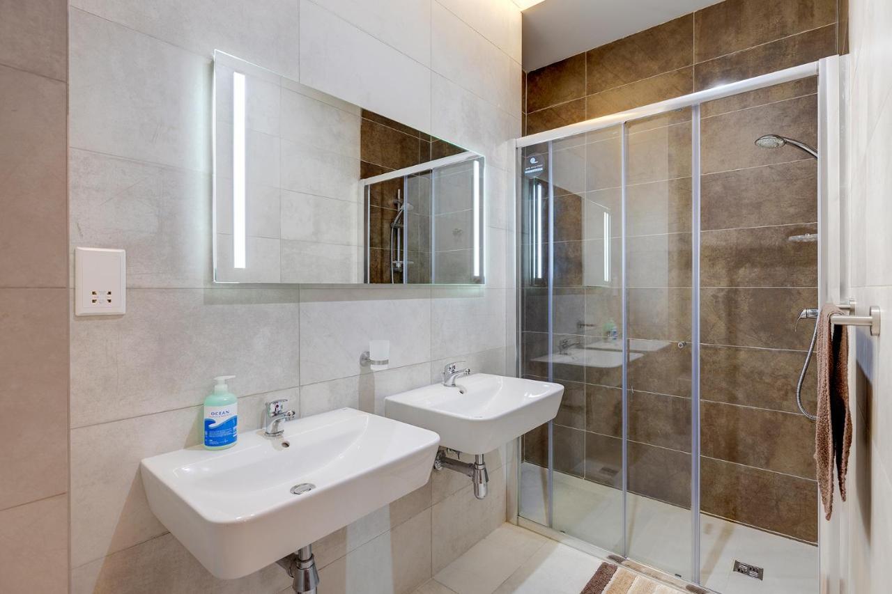 Luxe Apartment With Valletta And Harbour Views سليمة المظهر الخارجي الصورة